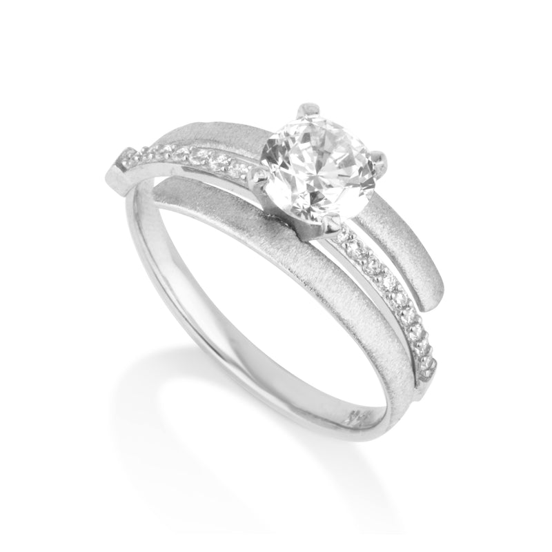 Ring Sparkling - zircon stones