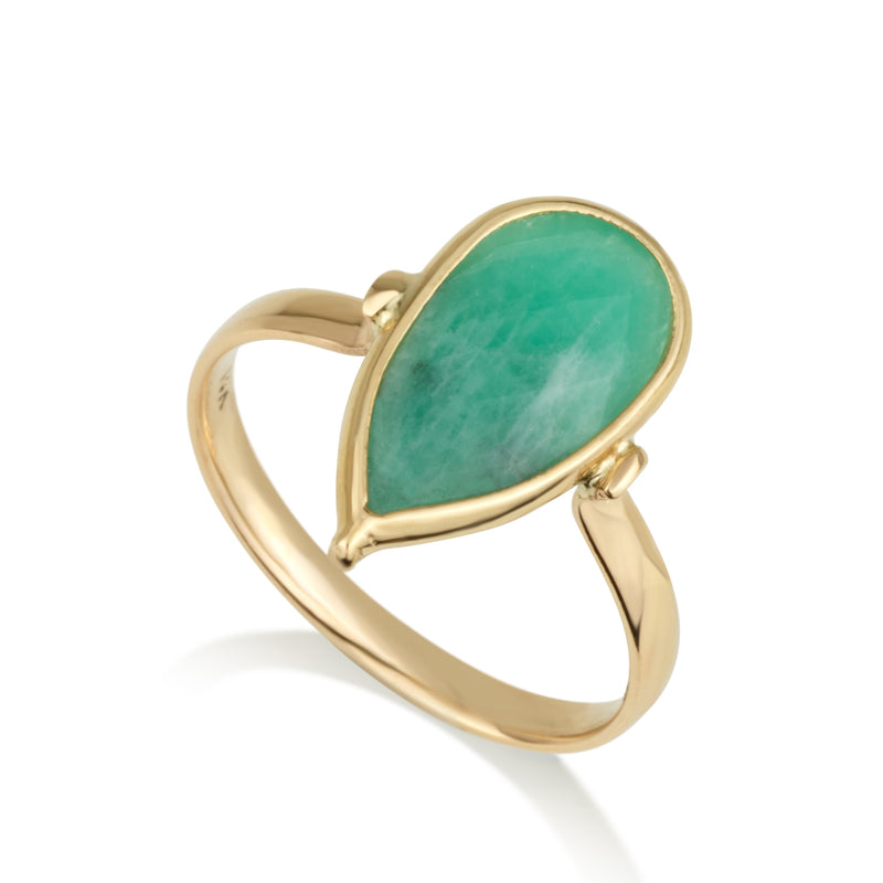 Vero Ring - Natural Emerald