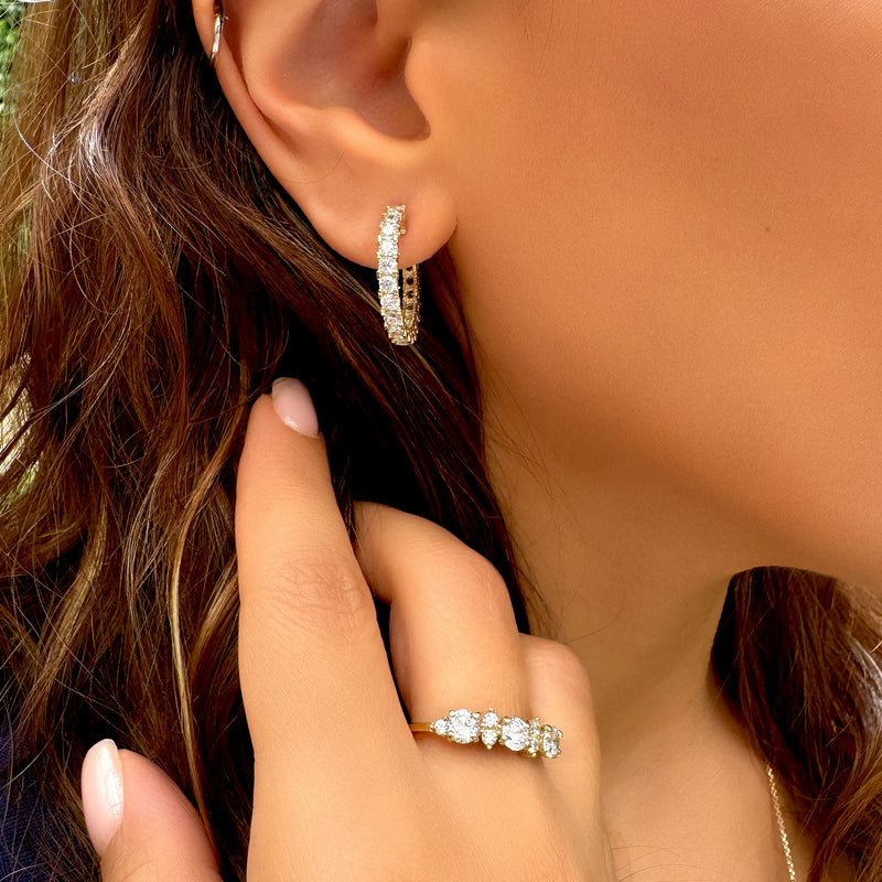 Sparkling yellow gold earrings - zircon stones