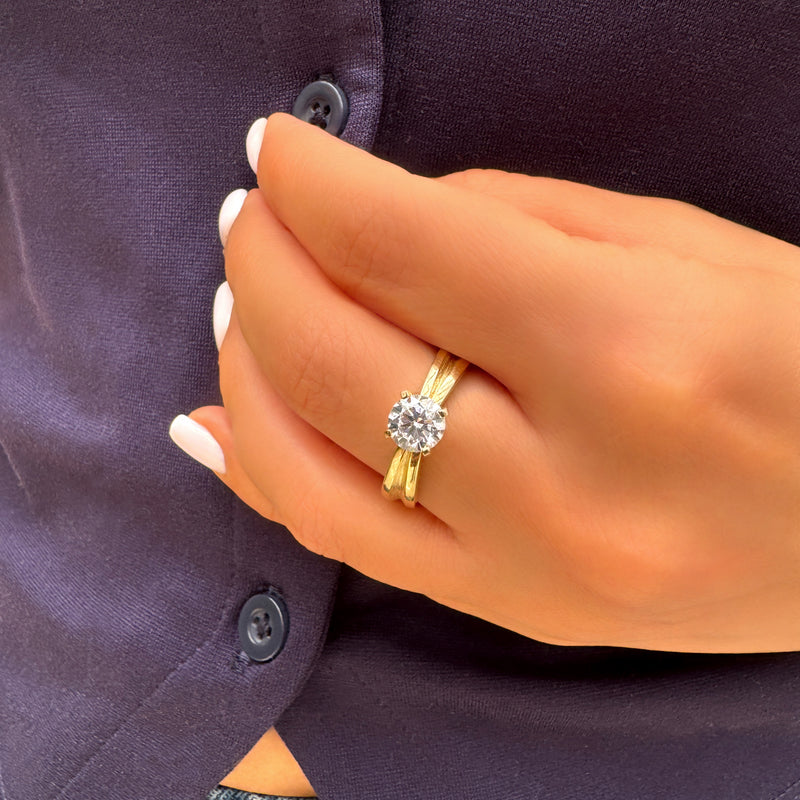 Ring Sparkling - zircon stones