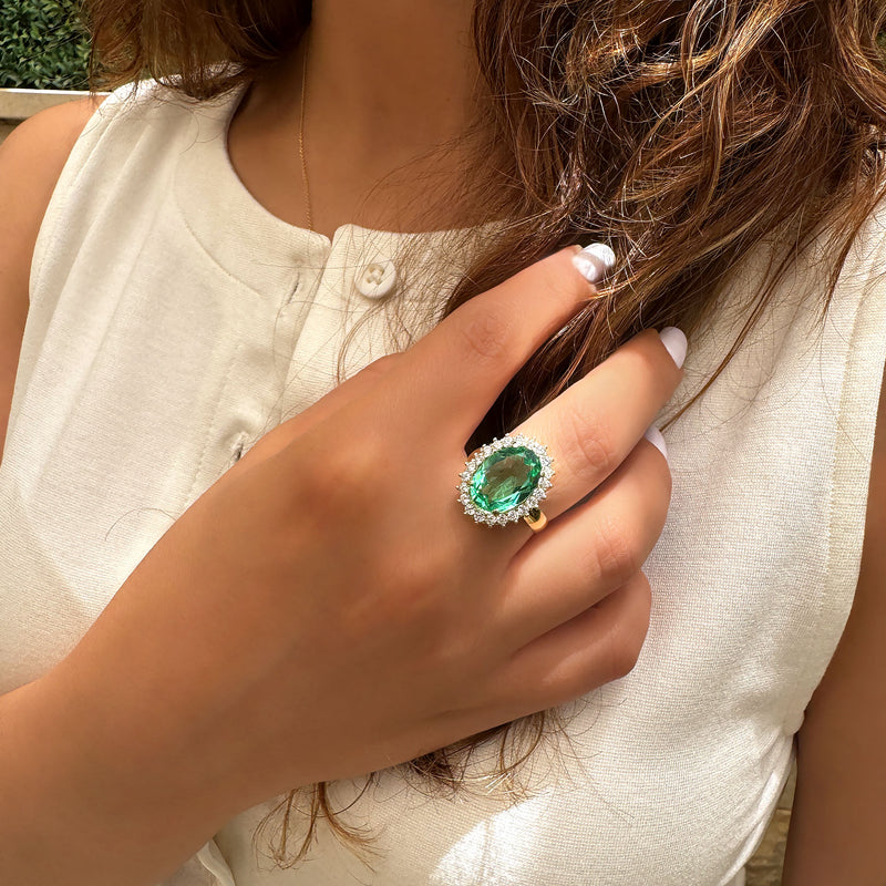 Allegra Oval Ring - Light Emerald Spinel